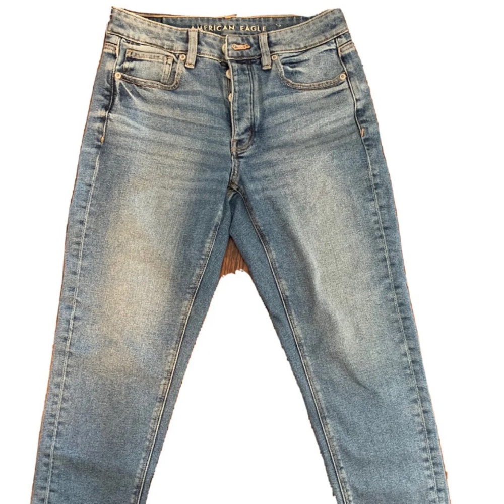 American Eagle Tom girl jeans, 2 extra short